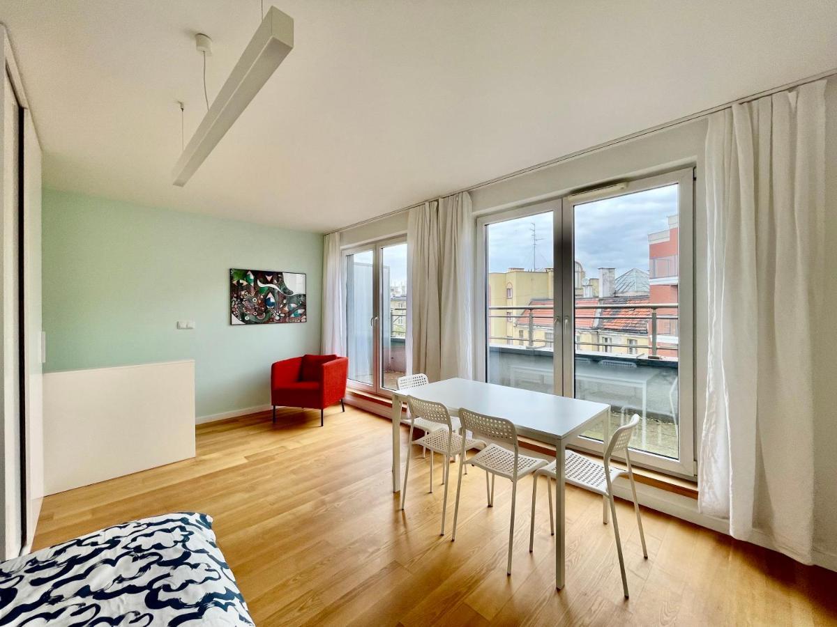 Elegant Apart-800M Main Square-Parking And Lift Вроцлав Екстер'єр фото